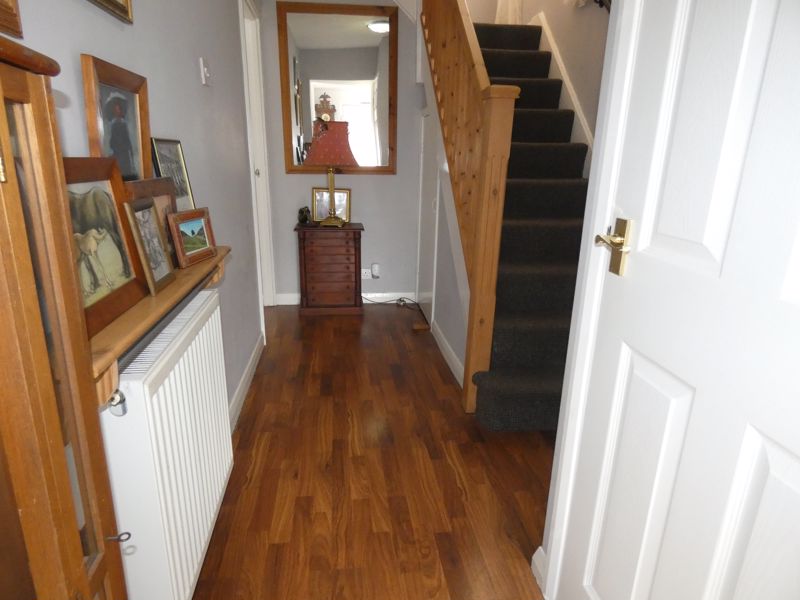 Entrance Hallway- click for photo gallery